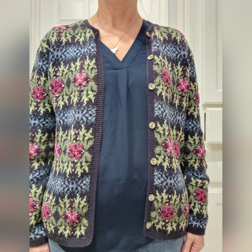 Vintage Talbots Navy Floral Knot Cardigan Sweater, Size SP - Picture 6 of 11